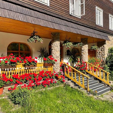 Hotel U Kaplicky Pec pod Sněžkou Zewnętrze zdjęcie